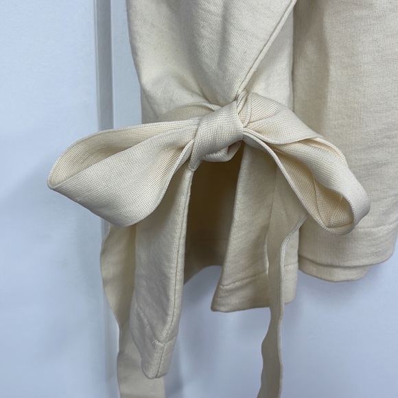 Sweat shirt - with bows on sleeves - Picture 4 of 4